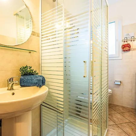 Casa vacanze Olive By Interhome Civezza