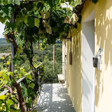 Olive By Interhome Сasa de vacaciones Civezza