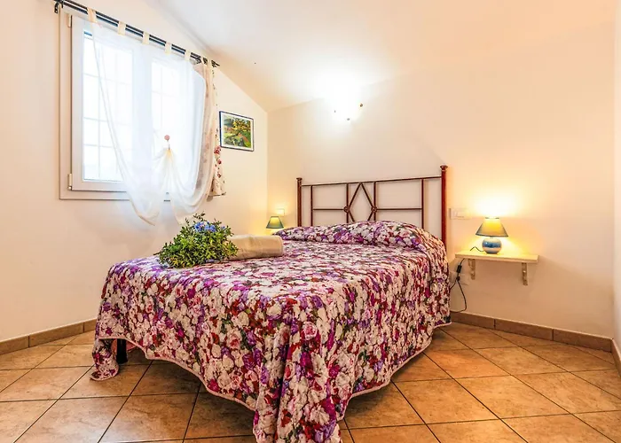 Olive By Interhome Civezza